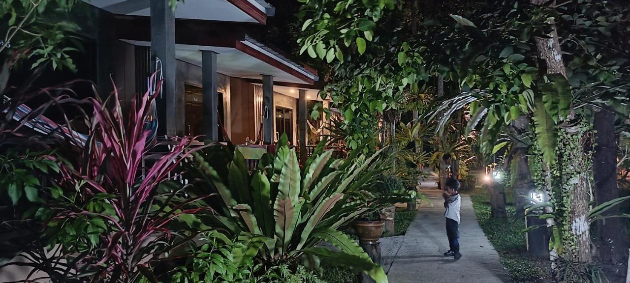 Fill - Feel @ Long Beach Resort Koh Lanta Exterior photo
